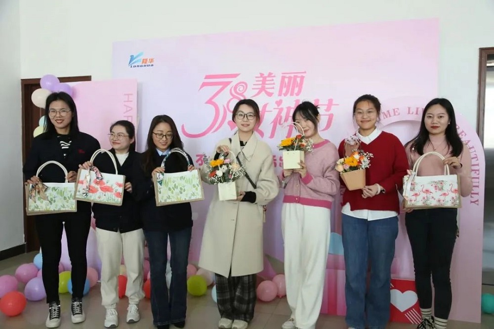 巧手女神，俏丽开放—— 博天堂918科技集团组织在洛各公司发展“三八”妇女节活动