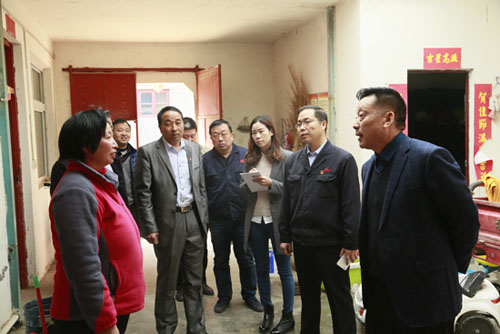 博天堂918党委书记李占明深刻穷困户调研，助力精准扶贫